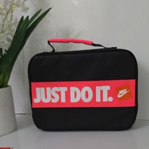 Nike Black and Neon Pink Insulated Lunch Bag, NWT